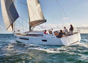 Jeanneau-sun-odyssey-490-sailing-mallorca