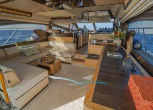 azimut-64fly-not-dead-yet-interior.jpg