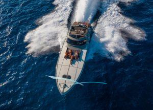 baia-azzurra-63-pongo-cruising.jpg