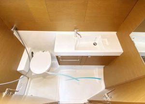 bathroom-jeanneau-sun-odyssey-519-mallorca.jpg