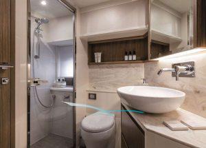 bathroom-motor-yacht-absolute-52-fly-ht-2019-mallorca.jpg