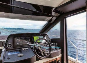 bridge-motor-yacht-absolute-52-fly-ht-2019-mallorca.jpg