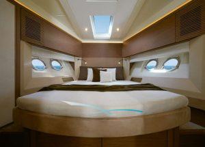 cabin-motor-yacht-monte-carlo-mc-5-mallorca.jpg