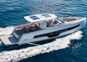 fjord-41-xl-pool-one-cruising.jpg