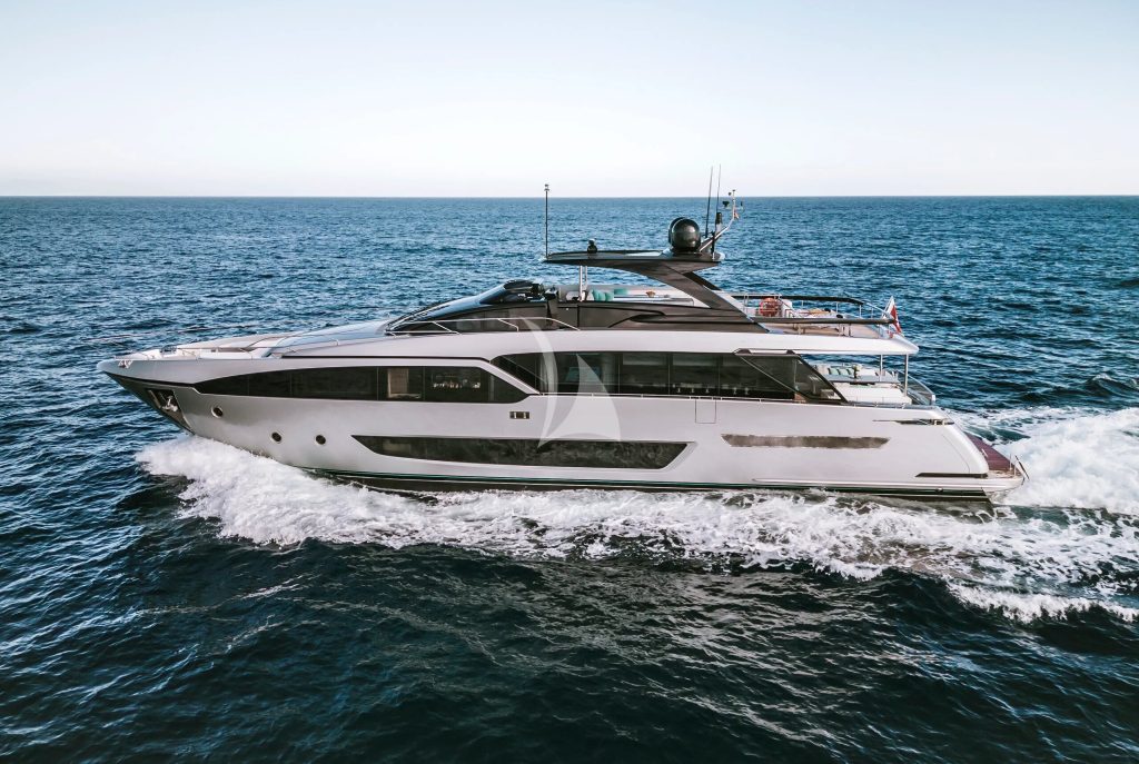 Luxury yacht Riva 90 Argo BARRACUDA III
