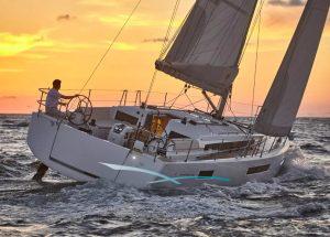 jeanneau-sun-odyssey-440-sailing