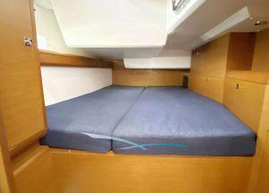 jeanneau-sun-odyssey-519-mallorca-twincabin.jpg