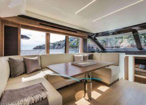 lounge-motor-yacht-absolute-52-fly-ht-2019.jpg