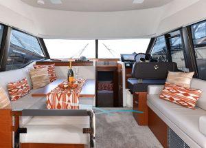 lounge-motor-yacht-prestige-420-fly-mallorca.jpg
