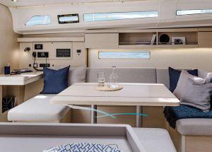 lounge-sailing-yacht-oceanis-40-1.jpg