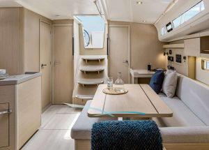 lounge-sailing-yacht-oceanis-40-1-mallorca-charter.jpg