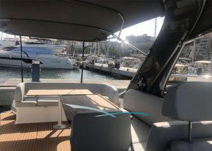 motor-yacht-bavaria-s36-open-mallorca-cockpit.jpg