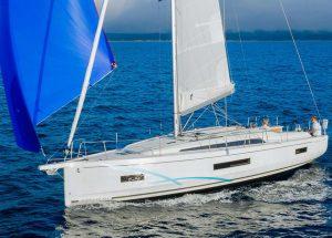 sailing-yacht-oceanis-40-1-mallorca-charter.jpg