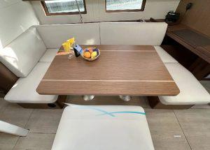 sailing-yacht-oceanis-46.1-sophia-dining-table