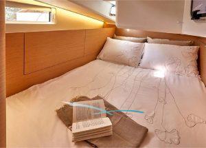 sun-odyssey-410-2024-cabin