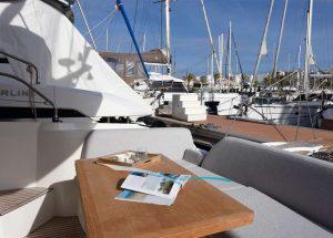 upperdeck-seating-motor-yacht-prestige-420-fly.jpg