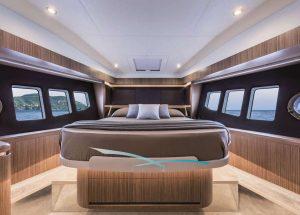 vip-cabin-motor-yacht-absolute-52-fly-ht-2019-mallorca.jpg