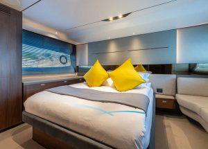 vip-cabin-motor-yacht-charter-princess-s60-aquavista-mallorca.jpg