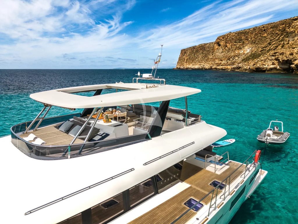 Lagoon 630 “Seek” – View 2
