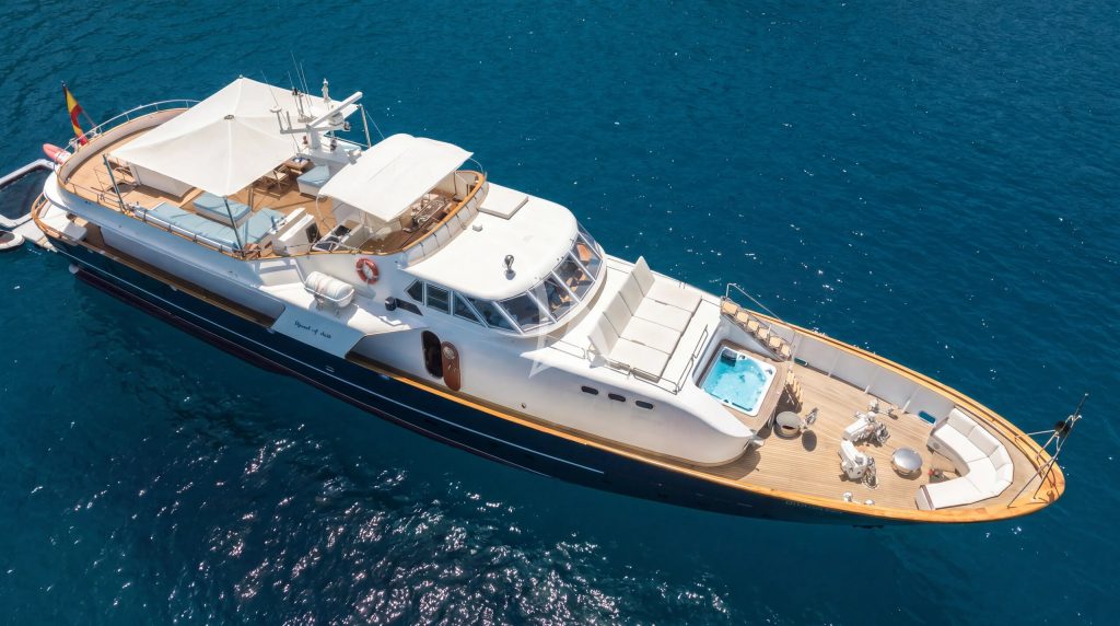 Luxury yacht CRN Ancona 34m “Spirit of MK”