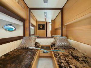Pershing 72 – Legendary Marina-balear (11)