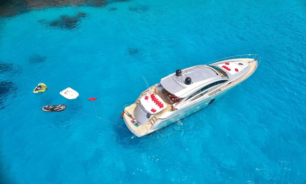 Pershing 72 “Legendary” – View 5