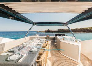Sunseeker-76-saahsa-fly.jpg