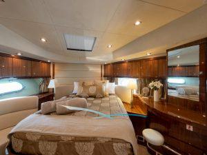 Sunseeker Manhatten 70 – Cala di Luna (12)