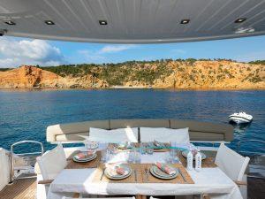 Sunseeker Manhatten 70 – Cala di Luna (6)