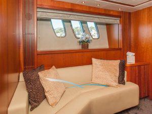 Sunseeker Predator 82 – Froggy – marina-balear (4)