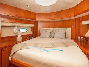 Sunseeker Predator 82 – Froggy – marina-balear (6)
