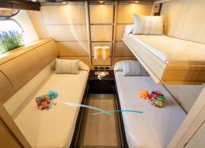 astondoa-120-glx-dolce-vita-iv-twin-cabin.jpg