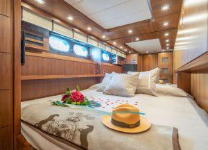 cabin-luxury-yacht-lex-maiora-26m-balearic-islands.jpg