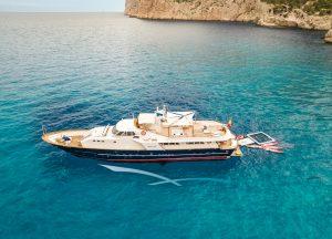 crn-ancona-34m-yacht.jpg