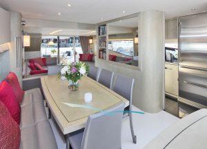 dining-table-luxury-yacht-sunseeker-75-balearic-islands.jpg
