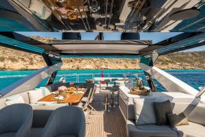 Sunseeker 86 “Sea Water II” – View 8