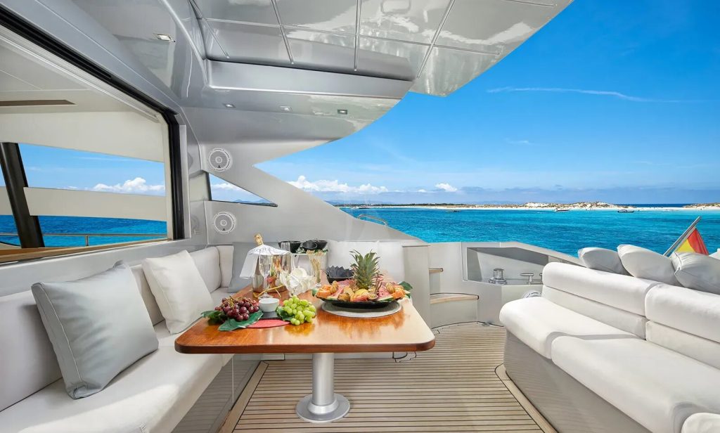 Pershing 72 “Legendary” – View 4