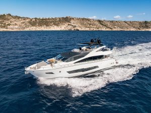 Sunseeker 86 “Sea Water II” – View 2