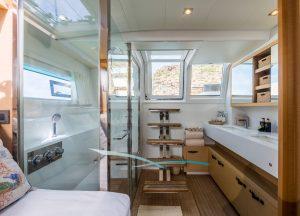 lagoon-630-seek-bath.jpg
