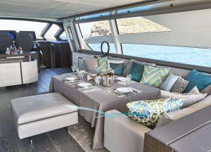 lounge-luxury-yacht-charter-pershing-9x-baloo-iii.jpg
