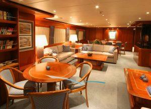 lounge-luxury-yacht-heesen-35-balearic-islands.jpg