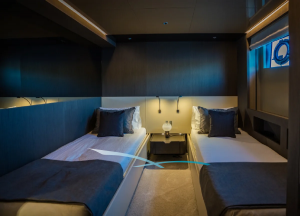 luxury-yacht-custom-line-alvium-double-cabin.png
