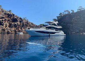 luxury-yacht-galeon-640-fly-habana-iv-balearic-islands-charter.jpg