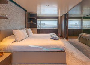 motor-yacht-aqua-cabin.jpg