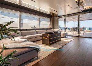 motor-yacht-aqua-salon.jpg