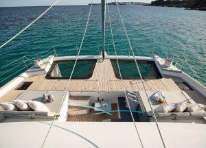 rear-luxury-catamaran-sunreef-60-sunbreeze.jpg