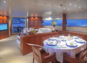 salon-luxury-yacht-sanlorenzo-100.jpg