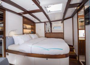 spirit-yachts-anima-II-bed.jpg