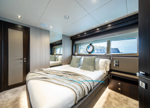 sunseeker-92-blue-infinity-one-double-cabin.png