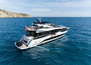 sunseeker-92-blue-infinity-one-yacht-charter.png